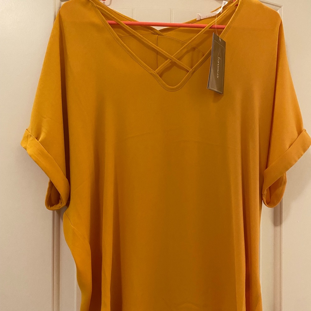 NWT Francesca’s Blouse New! Size S